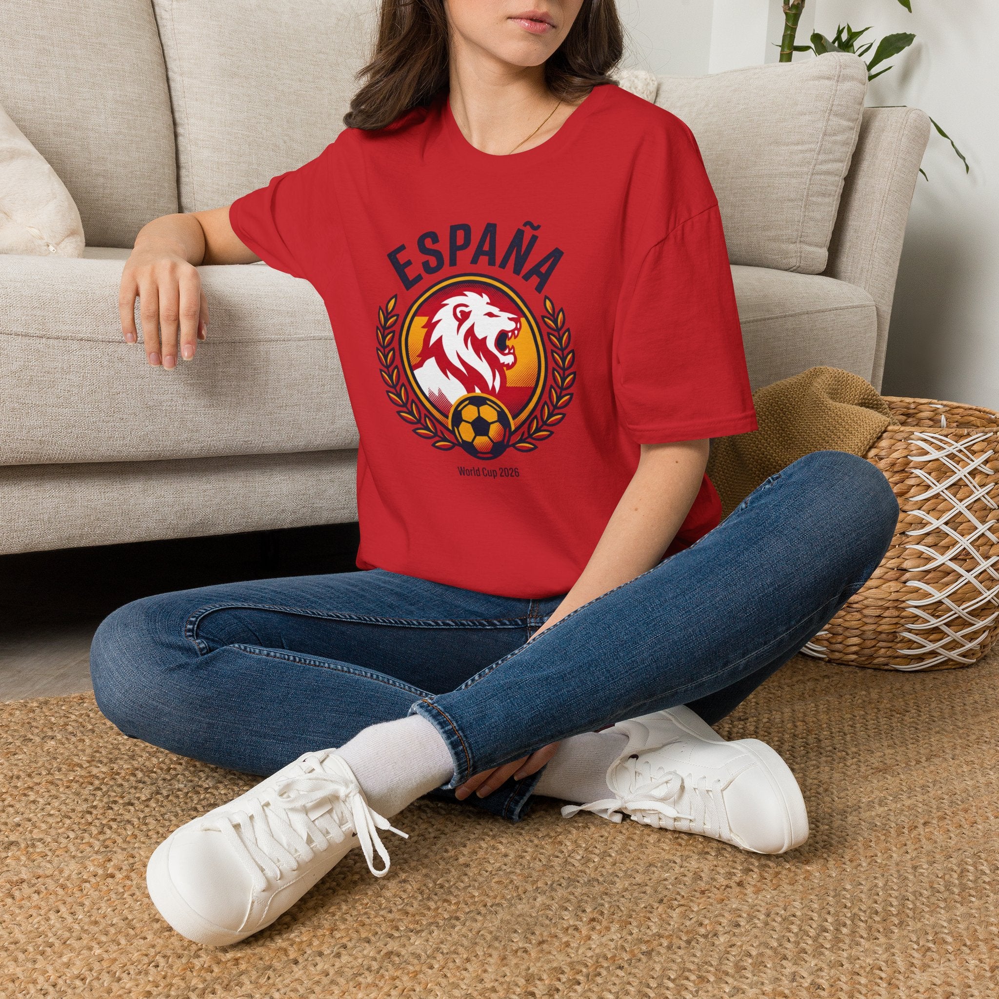 España Lion Soccer 2026 World Cup Crest T-Shirt | Spanish Football Emblem  UNISEX   front print only